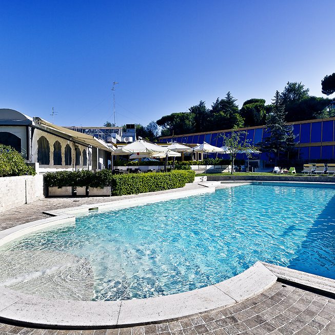 All Round Piscina Esterna